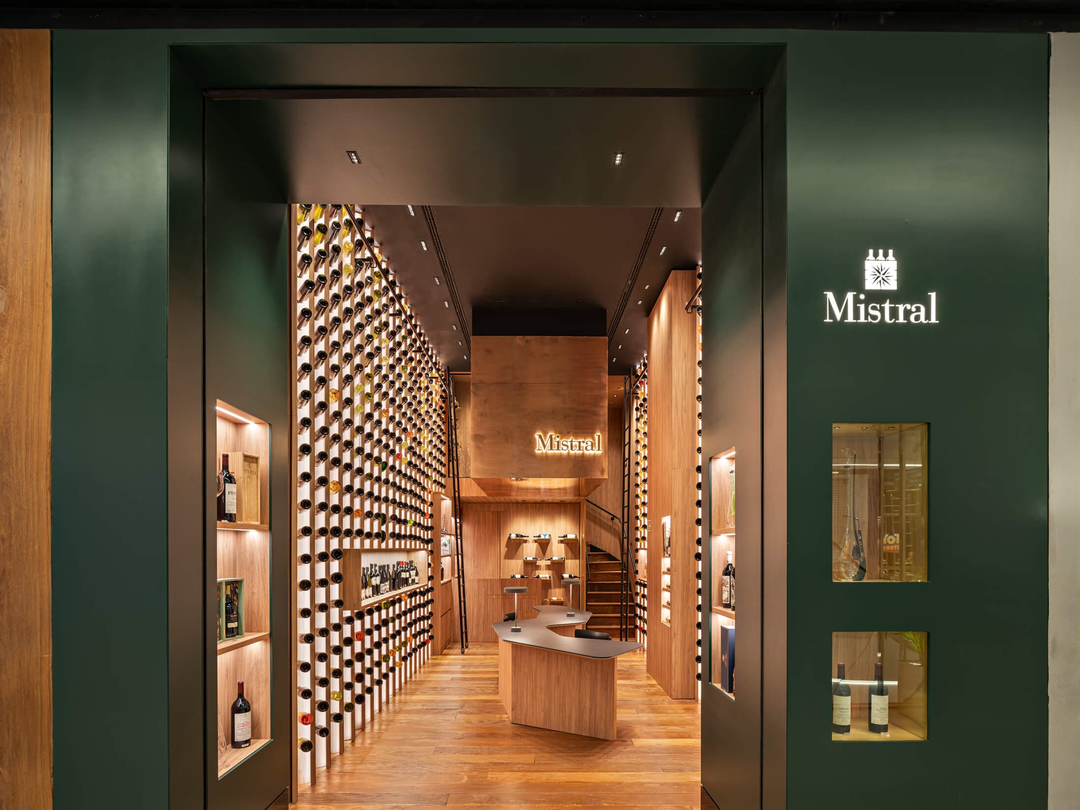 Mistral Shopping JK